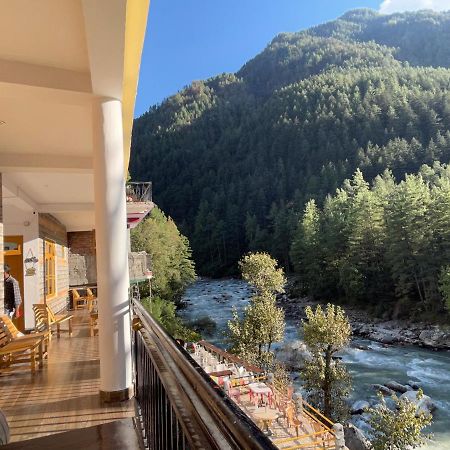 Wabi Sabi Riverside Hostel Касоль Экстерьер фото