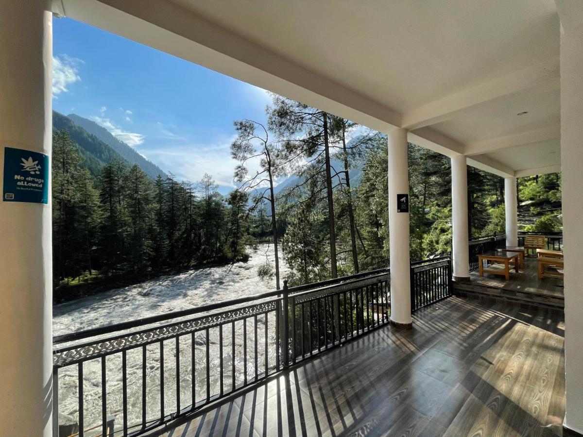 Wabi Sabi Riverside Hostel Касоль Экстерьер фото