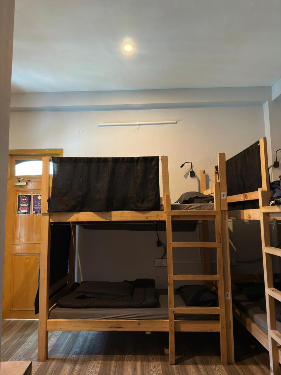 Wabi Sabi Riverside Hostel Касоль Экстерьер фото