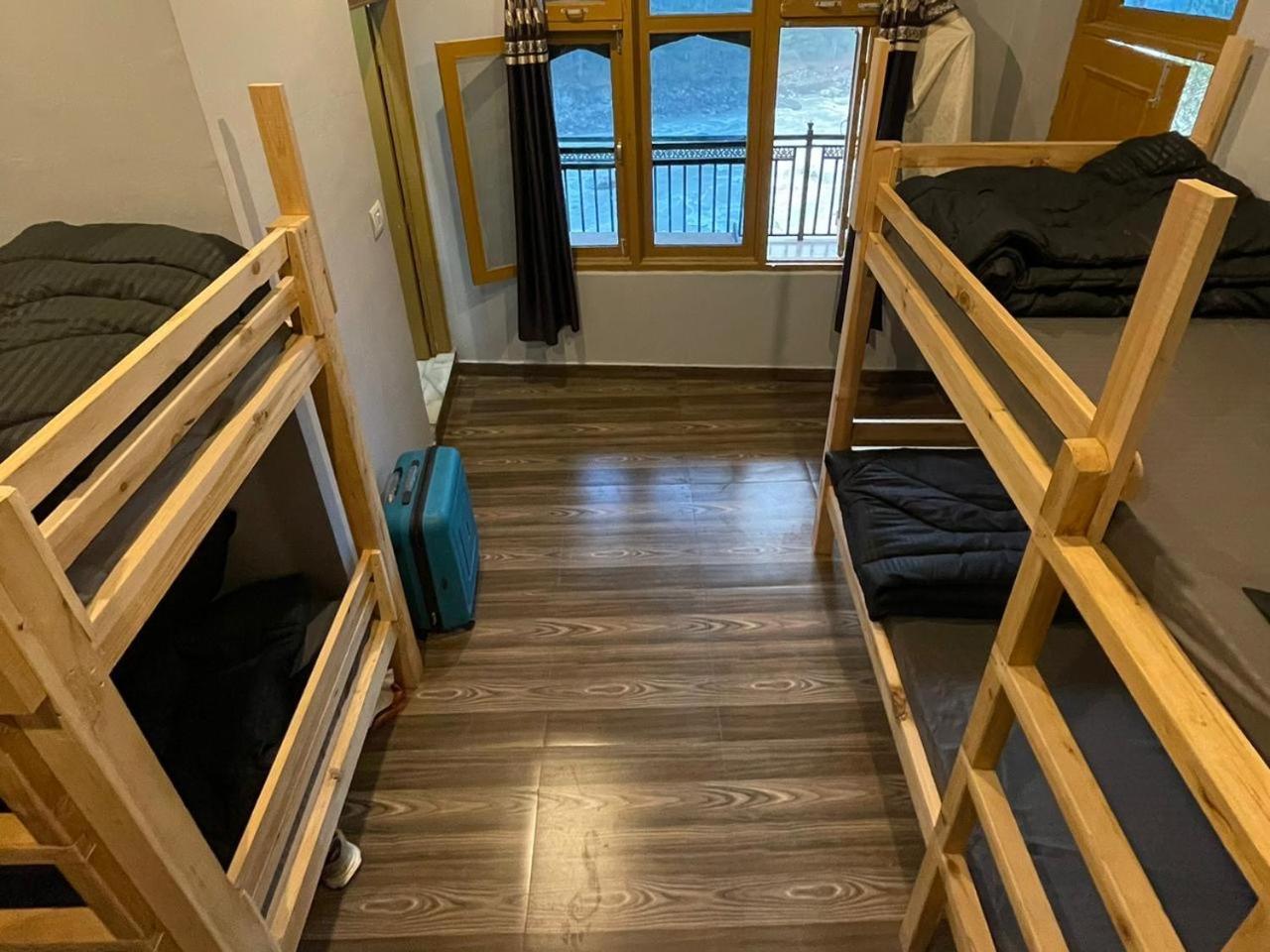 Wabi Sabi Riverside Hostel Касоль Экстерьер фото