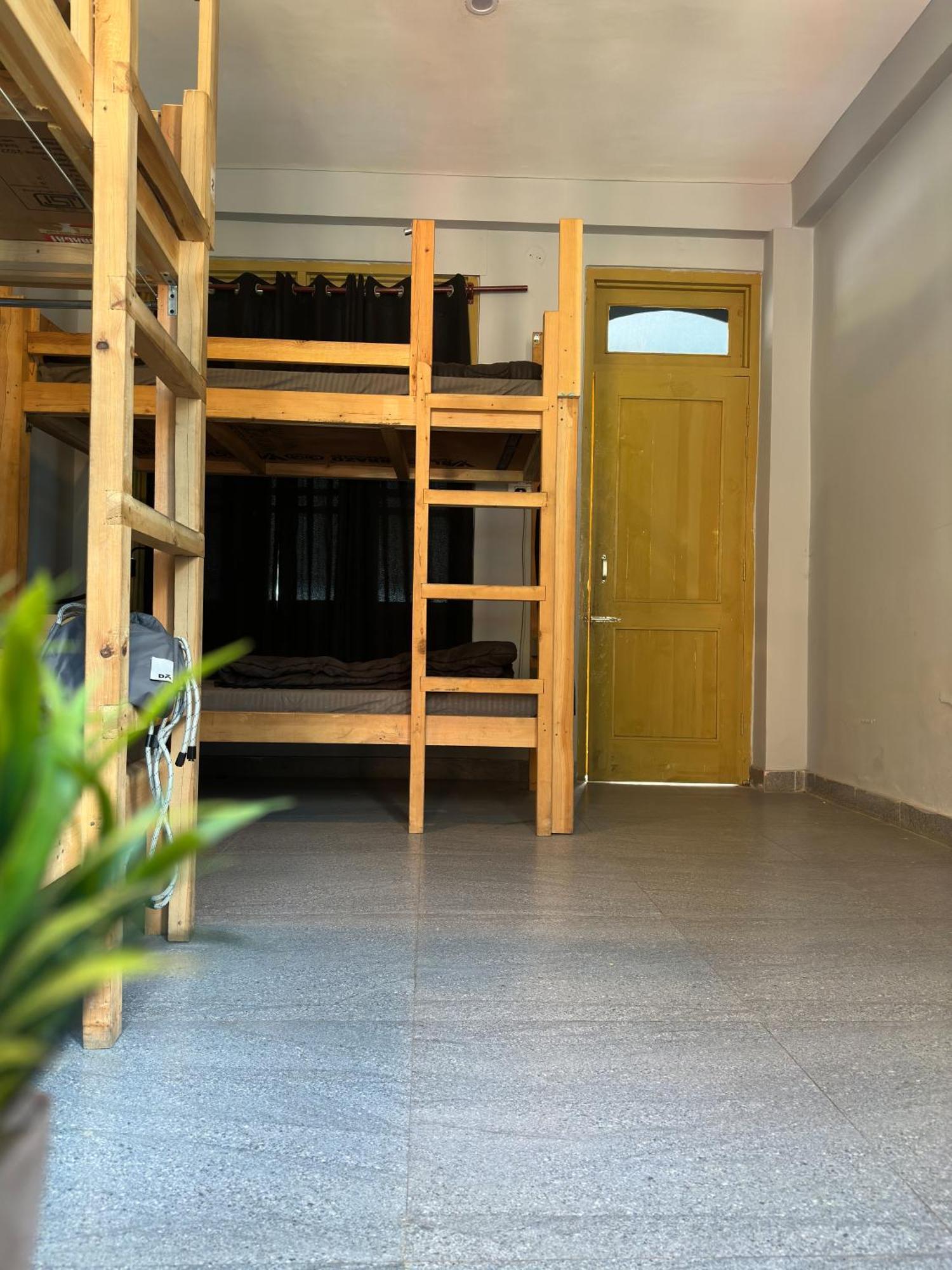 Wabi Sabi Riverside Hostel Касоль Экстерьер фото